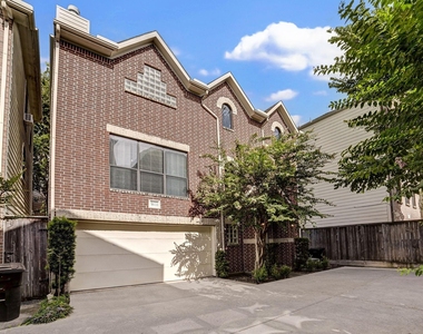 5838 Larkin Street - Photo Thumbnail 1