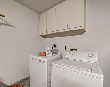 5838 Larkin Street - Photo Thumbnail 27