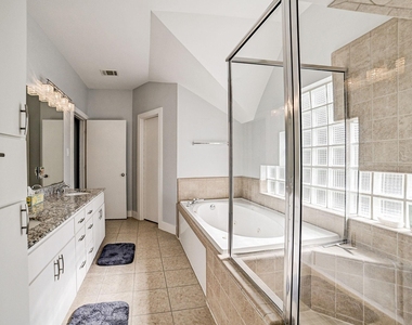 5838 Larkin Street - Photo Thumbnail 23