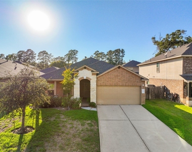 138 Meadow Grove Drive - Photo Thumbnail 6
