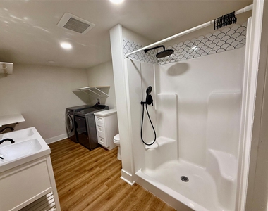 5201 Lindsay Street - Photo Thumbnail 1