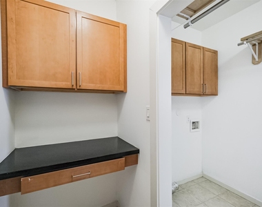 2364 Arlington Street - Photo Thumbnail 35