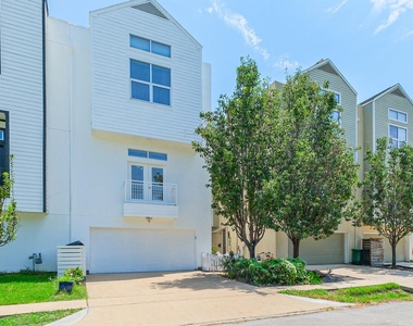 2364 Arlington Street - Photo Thumbnail 1