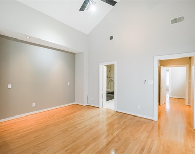 2364 Arlington Street - Photo Thumbnail 26