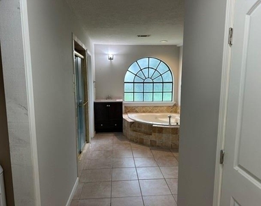 8370 Fm 1488 - Photo Thumbnail 21