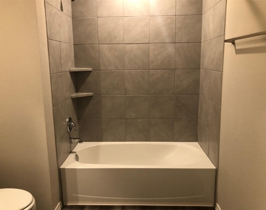 9224 Inland Leather Lane - Photo Thumbnail 13