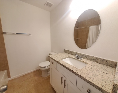 11218 Beverley Park Street - Photo Thumbnail 24