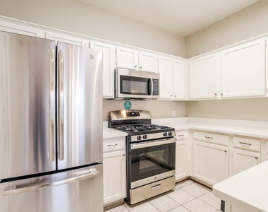 6615 Bluebottle Lane - Photo Thumbnail 6