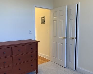 2728 Broadway - Photo Thumbnail 6