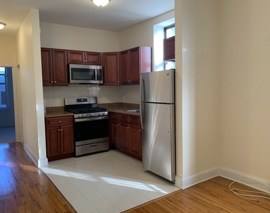 2728 Broadway - Photo Thumbnail 1