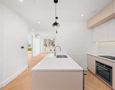 34-12 38th Street - Photo Thumbnail 1