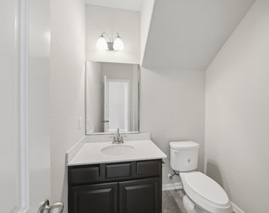 223 Auburn Shores Court - Photo Thumbnail 5