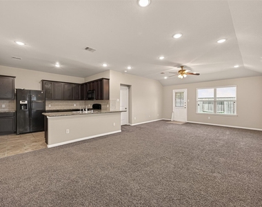 9211 Adobe Sky Court - Photo Thumbnail 7