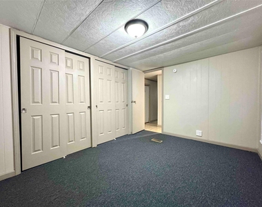 1718 W Dumble Street - Photo Thumbnail 6