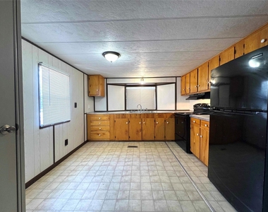 1718 W Dumble Street - Photo Thumbnail 1