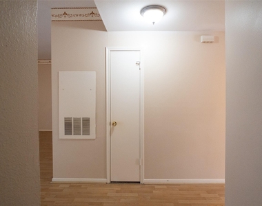 6500 Harbor Town Drive - Photo Thumbnail 2