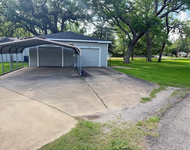 819 W Kyle Road - Photo Thumbnail 24