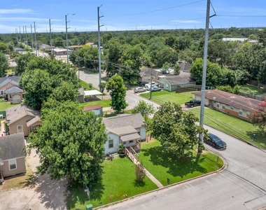 7304 Kinney Street - Photo Thumbnail 27