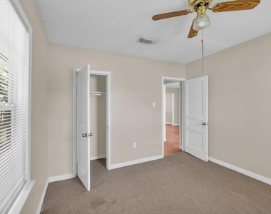 7304 Kinney Street - Photo Thumbnail 20