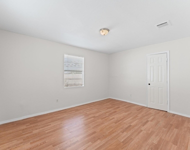 12208 Ormandy Street - Photo Thumbnail 24