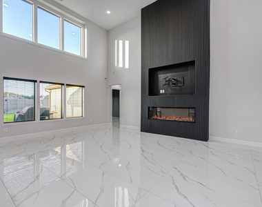 16430 Williamstown Drive - Photo Thumbnail 10