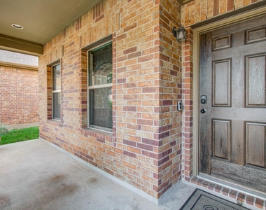 16430 Williamstown Drive - Photo Thumbnail 4
