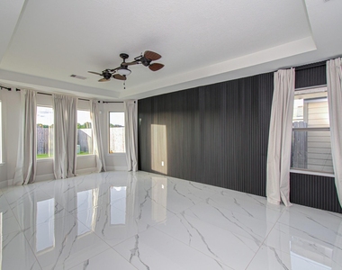 16430 Williamstown Drive - Photo Thumbnail 18
