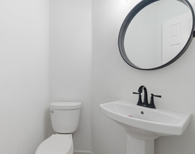 23 Cedar Chase Place - Photo Thumbnail 15