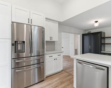 23 Cedar Chase Place - Photo Thumbnail 14