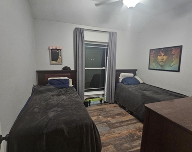 409 Perkins Avenue - Photo Thumbnail 13