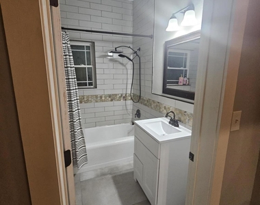 409 Perkins Avenue - Photo Thumbnail 20