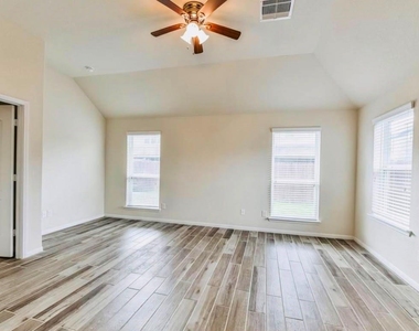 23703 Early Maple Court - Photo Thumbnail 17