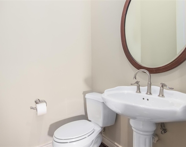 2419 Brazoria Street - Photo Thumbnail 17