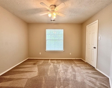 234 W Stedhill Loop - Photo Thumbnail 32