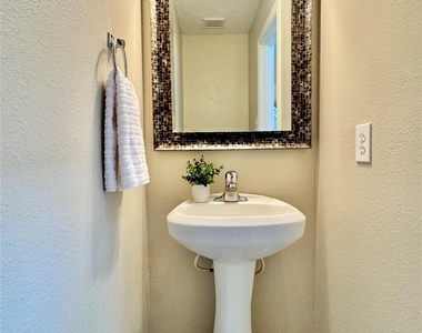 234 W Stedhill Loop - Photo Thumbnail 7