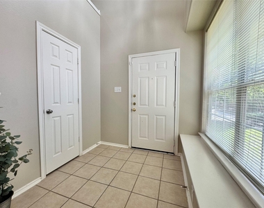 234 W Stedhill Loop - Photo Thumbnail 2