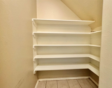 234 W Stedhill Loop - Photo Thumbnail 20