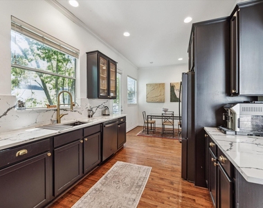 4013 Blossom Street - Photo Thumbnail 12