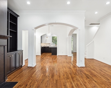 4013 Blossom Street - Photo Thumbnail 27