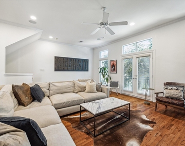 4013 Blossom Street - Photo Thumbnail 10
