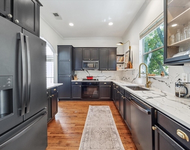 4013 Blossom Street - Photo Thumbnail 11