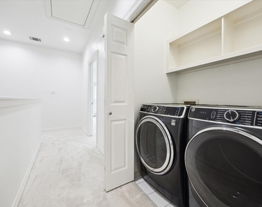 4013 Blossom Street - Photo Thumbnail 40