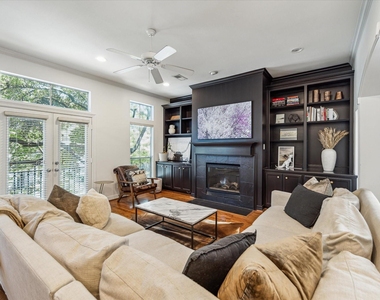 4013 Blossom Street - Photo Thumbnail 7
