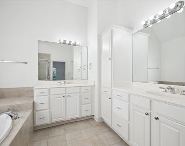 4013 Blossom Street - Photo Thumbnail 34