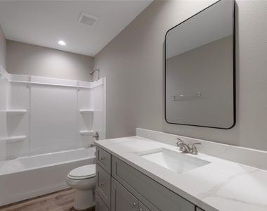 250 N Shady Oaks Drive - Photo Thumbnail 21