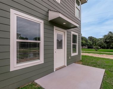 250 N Shady Oaks Drive - Photo Thumbnail 26