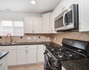 14630 Windwood Park Lane - Photo Thumbnail 10