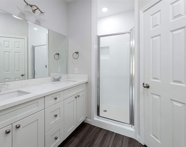 65 Road 5243 - Photo Thumbnail 8