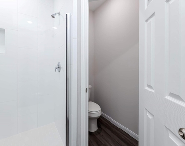 65 Road 5243 - Photo Thumbnail 9