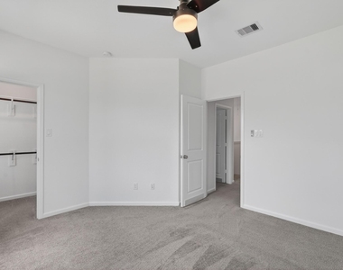 5634 Amber Brook Lane - Photo Thumbnail 34